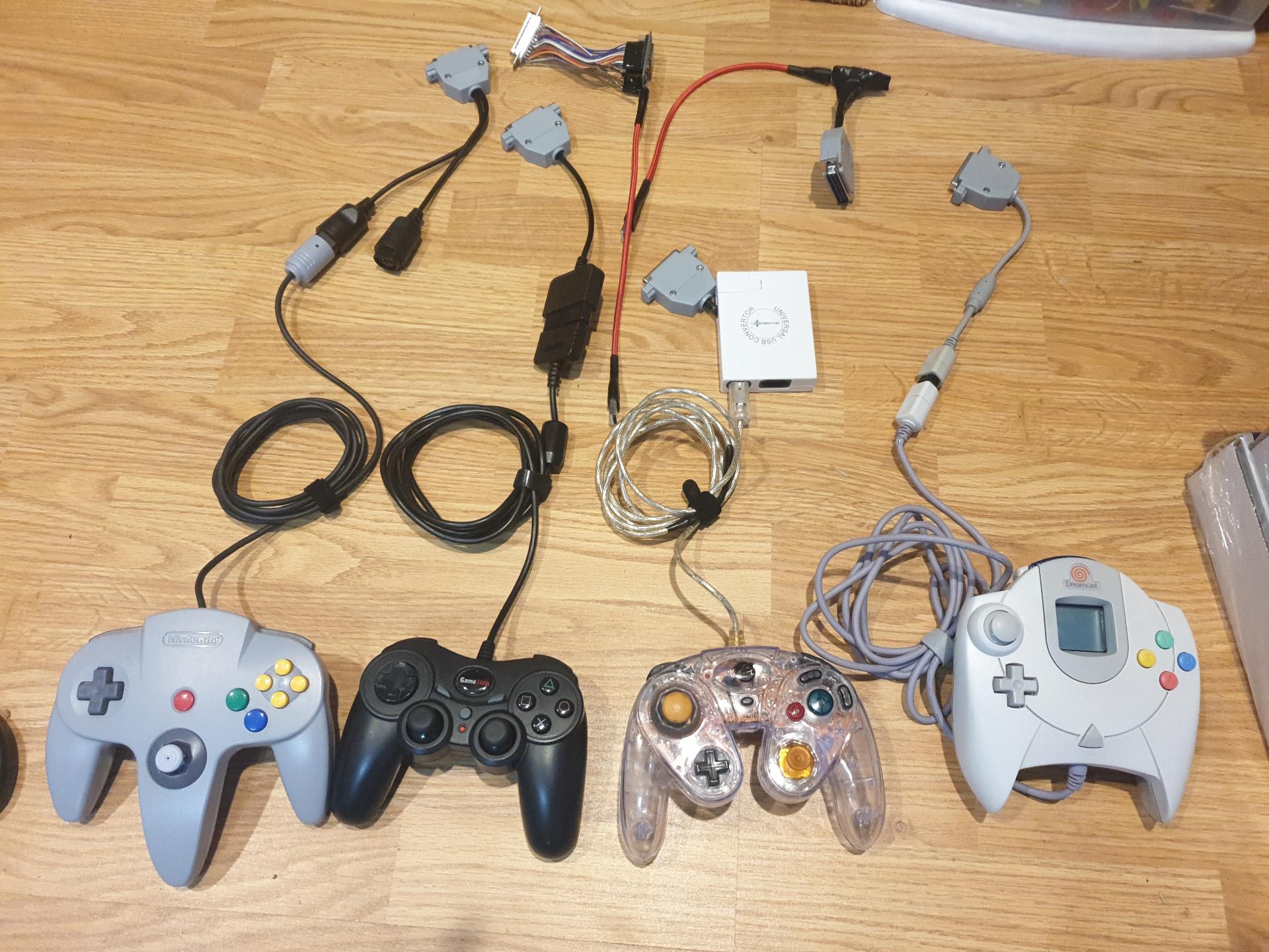 N64, PS2, GameCube, Dreamcast controllers